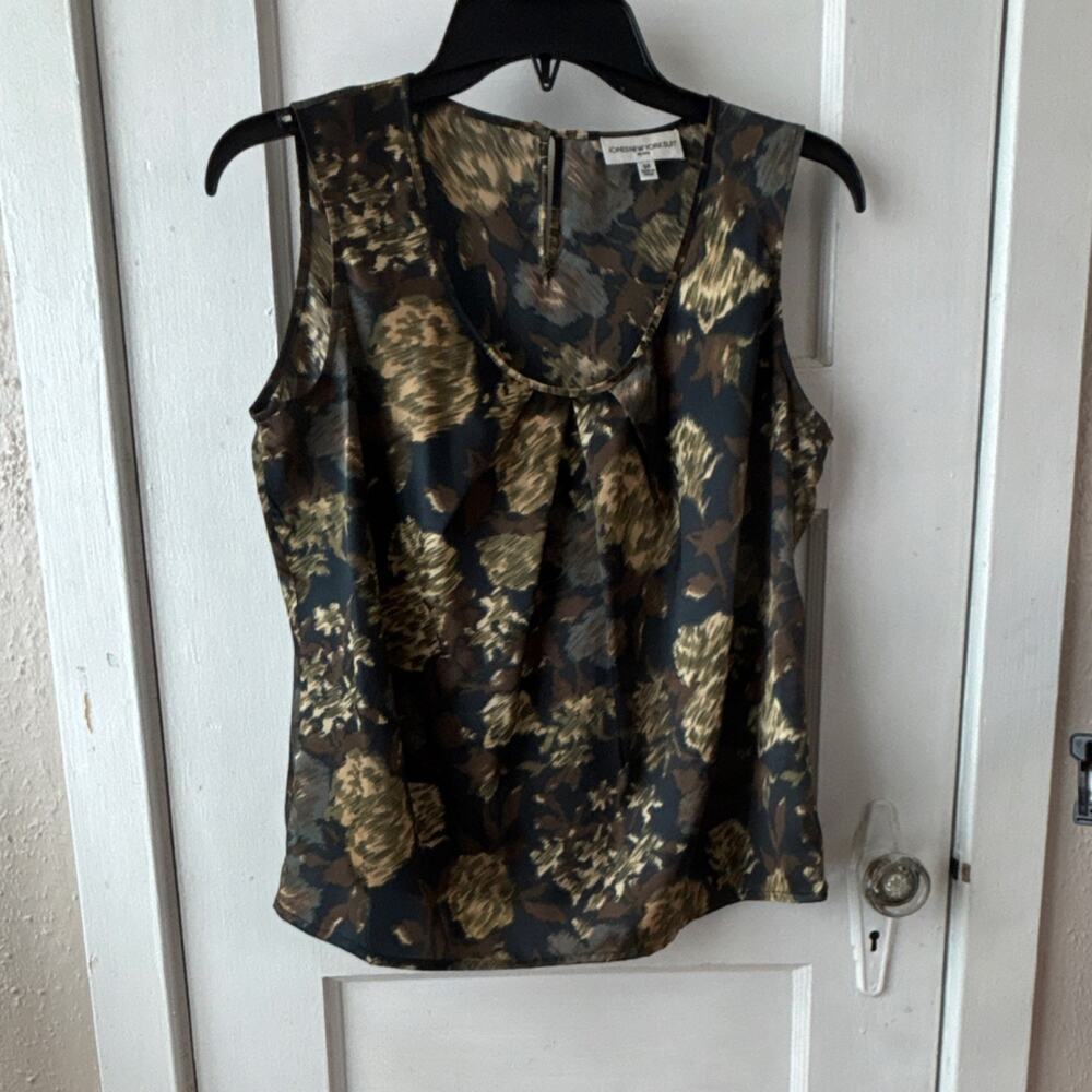 Jones New York Suit Women's Petite 6P Floral V-Neck Sleeveless Pleated Blouse